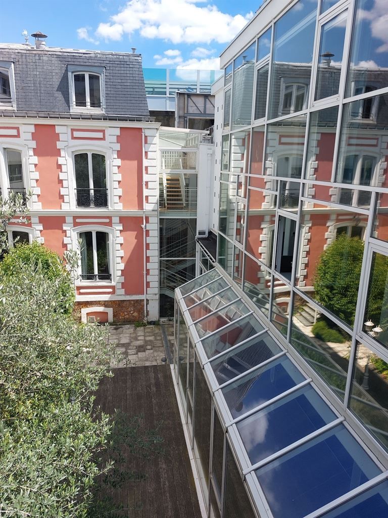 bureaux en vente sur ST CLOUD (92210)