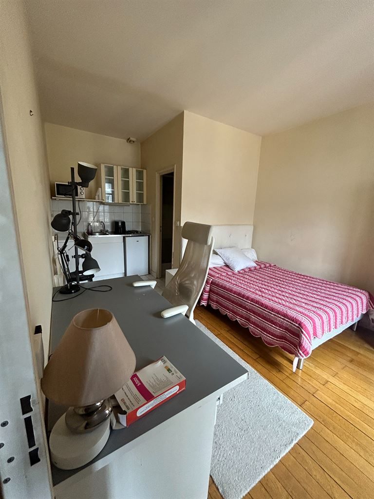 appartement 1 pièce en location sur PARIS (75116)